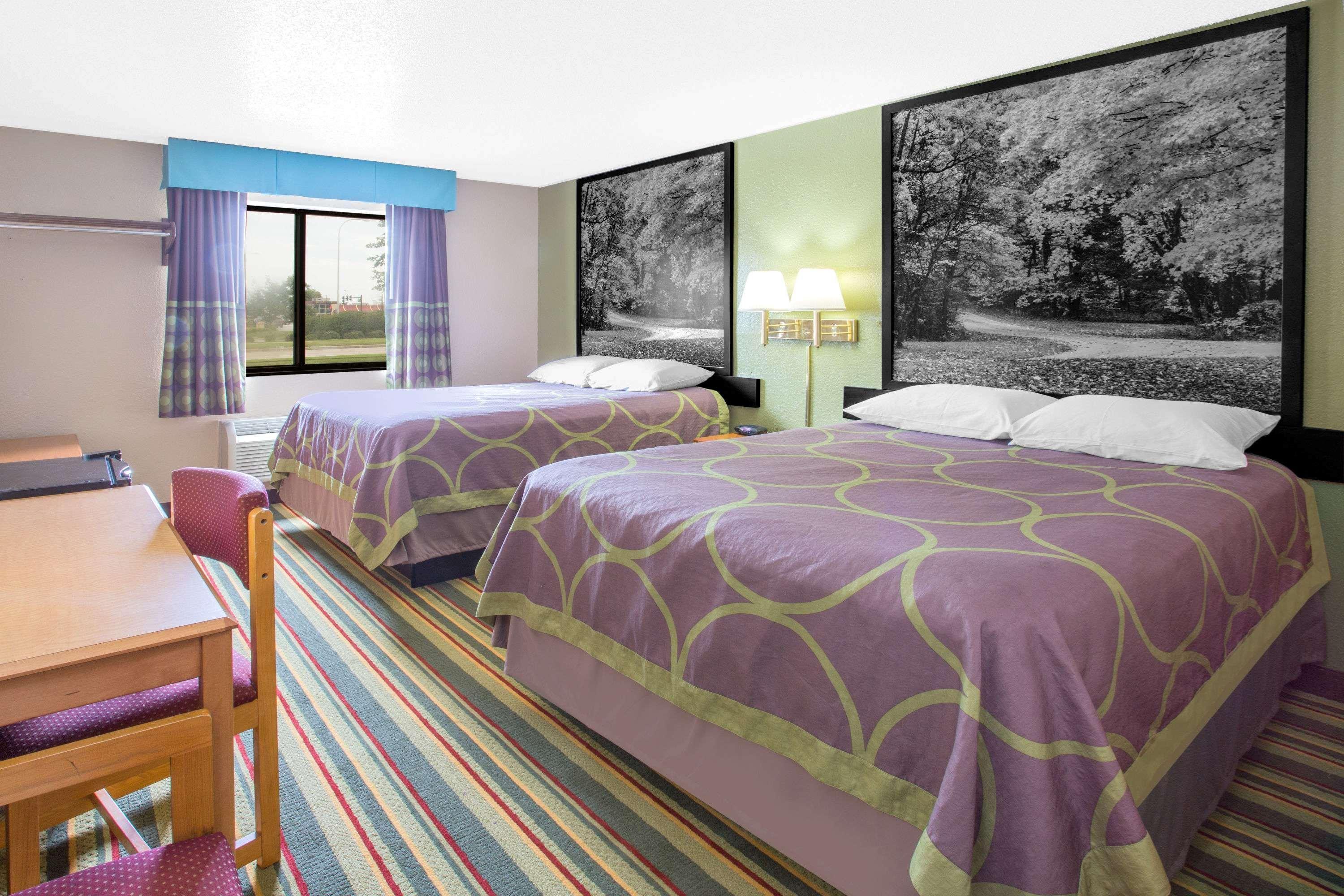 Motel Super 8 By Wyndham Champaign Zewnętrze zdjęcie