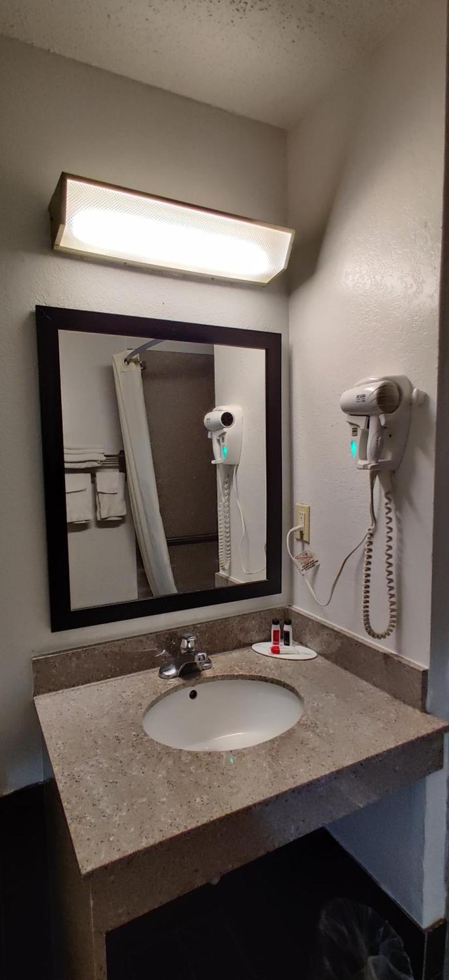 Motel Super 8 By Wyndham Champaign Pokój zdjęcie