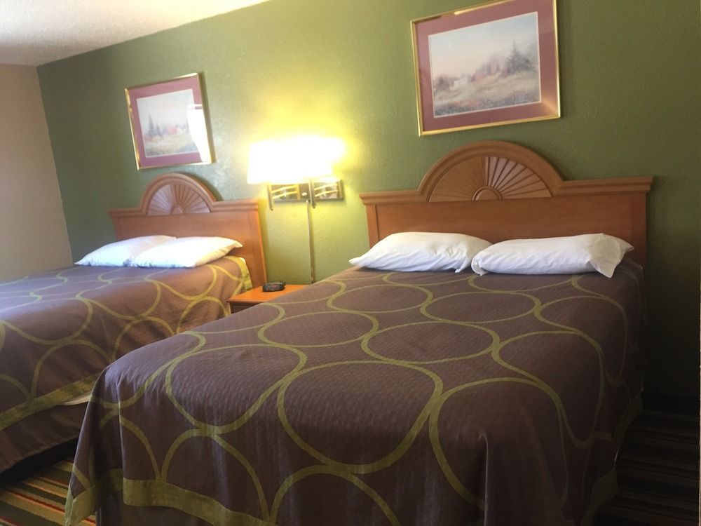 Motel Super 8 By Wyndham Champaign Zewnętrze zdjęcie